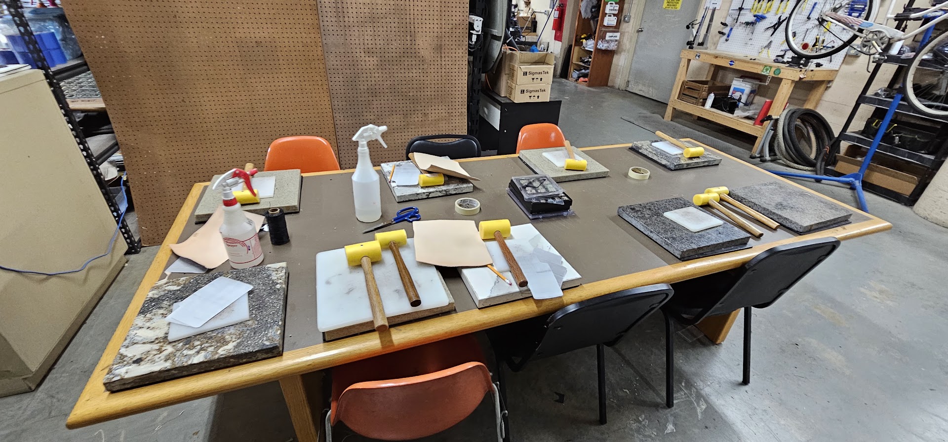 Factory Two volunteers — photo 2